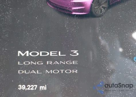 2024 Tesla Model 3 Long Range Dual Motor All-Wheel Drive z USA, uszkodzony, nr VIN 5YJ3E1EB6RF811993